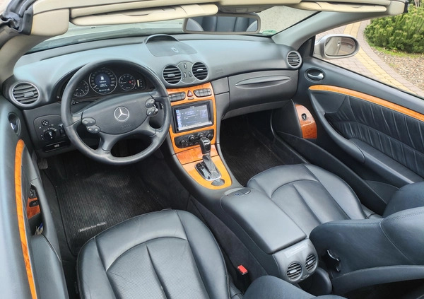 Mercedes-Benz CLK cena 30900 przebieg: 228000, rok produkcji 2004 z Olszyna małe 277